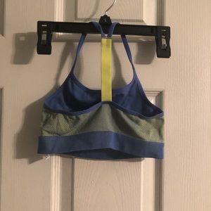 Nike Sculpt Seamless Girls Youth Sports Bra